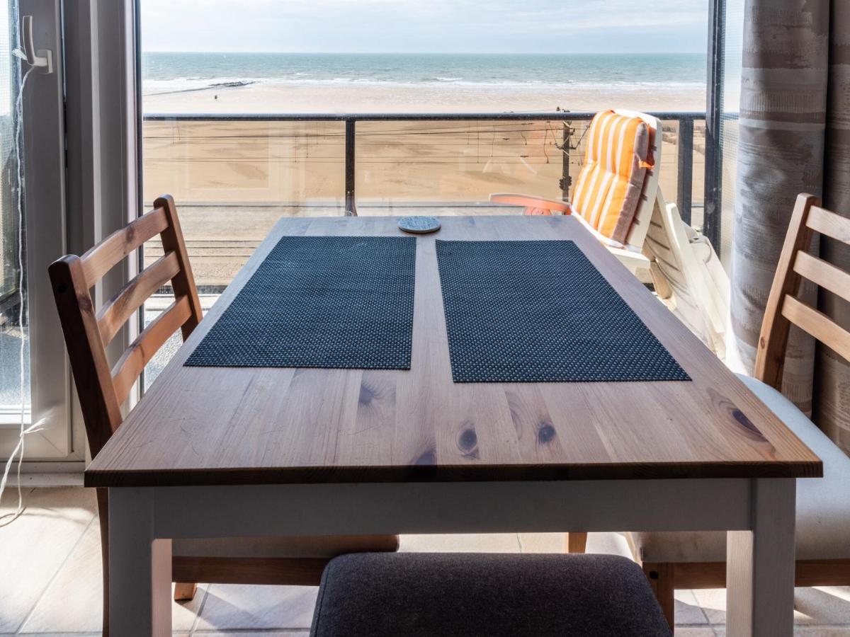 Contemporary Apartment In Oostende With Balcony Luaran gambar