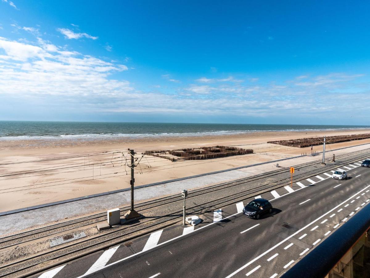 Contemporary Apartment In Oostende With Balcony Luaran gambar
